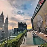 Star Residence Klcc By M&T